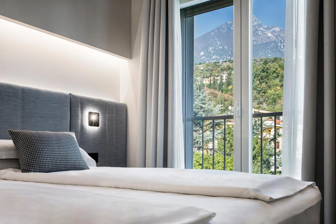 Reflection Boutique Hotels Toscolano Maderno Bagian luar foto