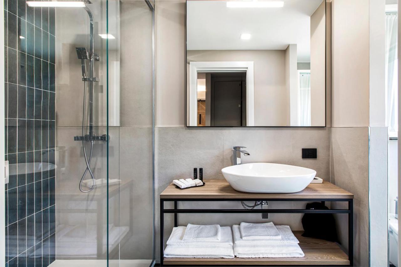 Reflection Boutique Hotels Toscolano Maderno Bagian luar foto